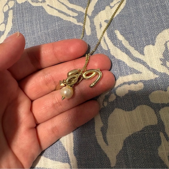 Kendra Scott Gold E Charm Pendant Necklace - Picture 3 of 3